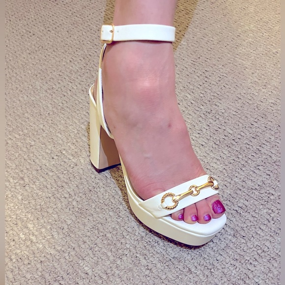 JustFab white platform heels - Picture 5 of 6